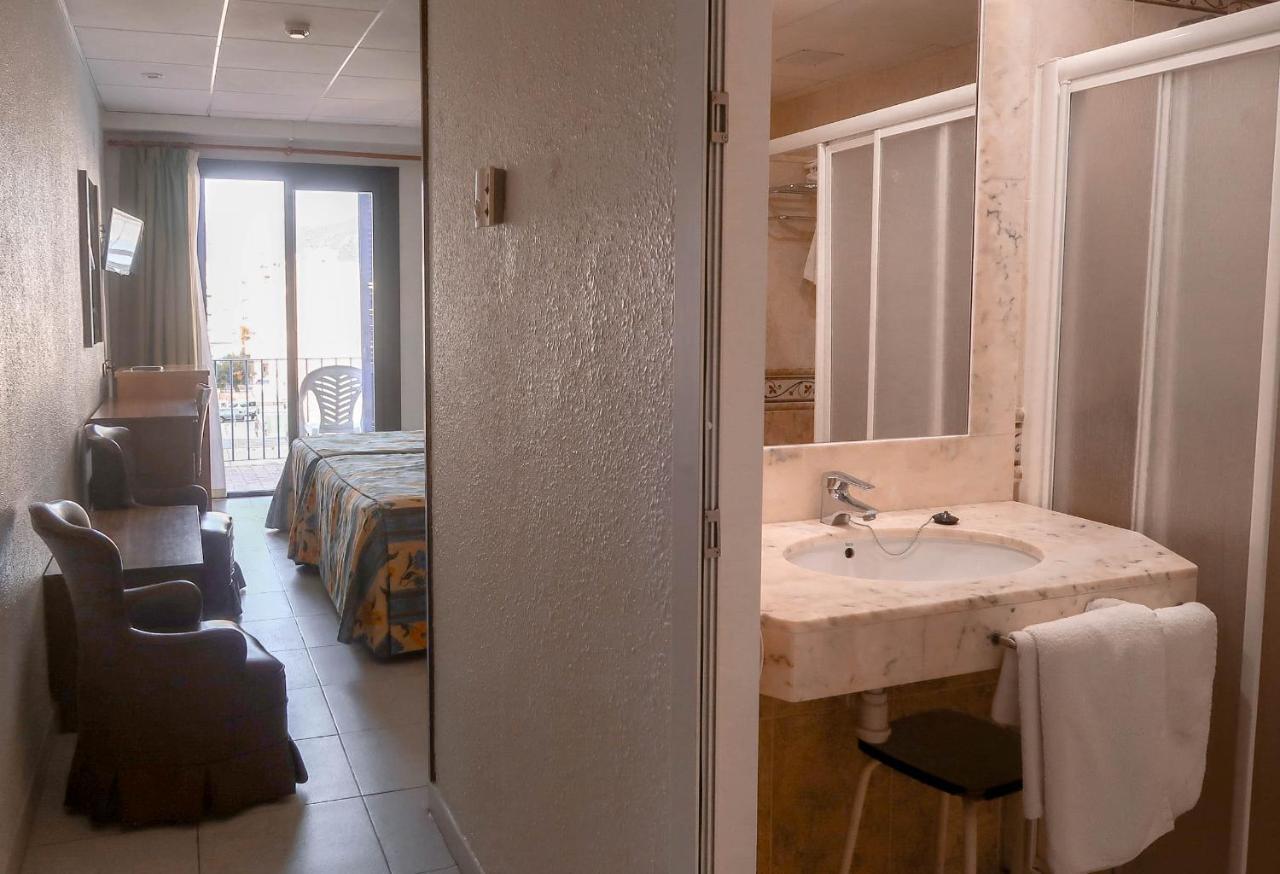 Hotel Marian Platja Roses